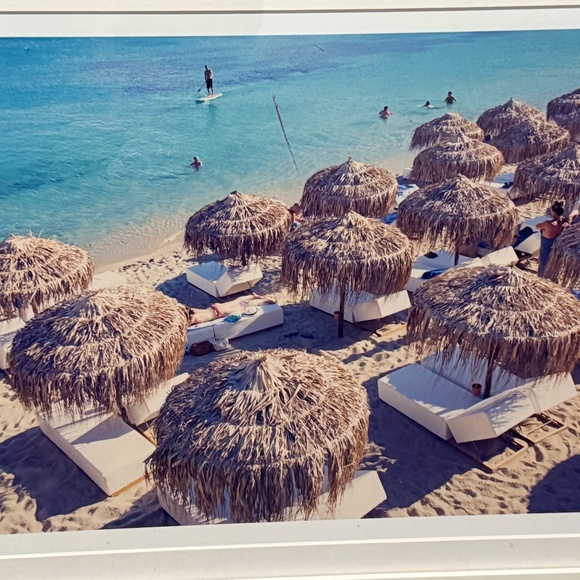 RARE Gray Malin “Psarou Beach, Mykonos, Greece” – First Edition #5/25 – Small Fr - Picture 1 of 8